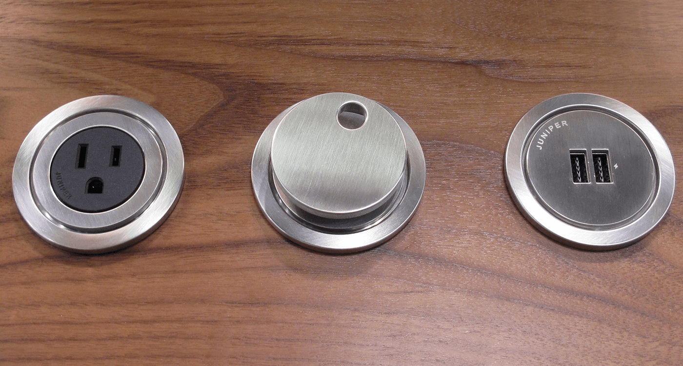 USB Charger — plate 2